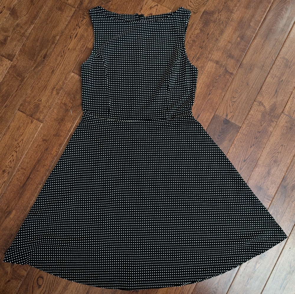EUC Merona Black & White Polka Dot Sleeveless Skater Full Skirt Dress Size Small